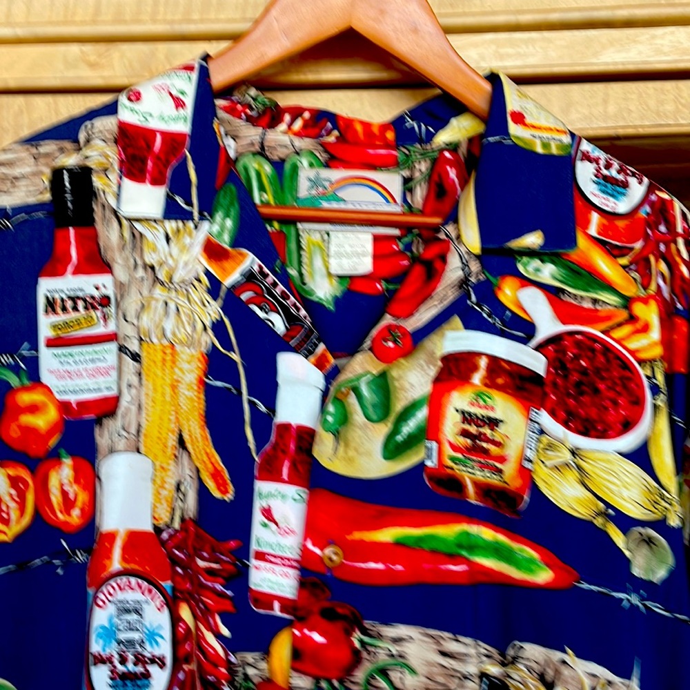 Paradise Found spicy sauce men's shirt XL